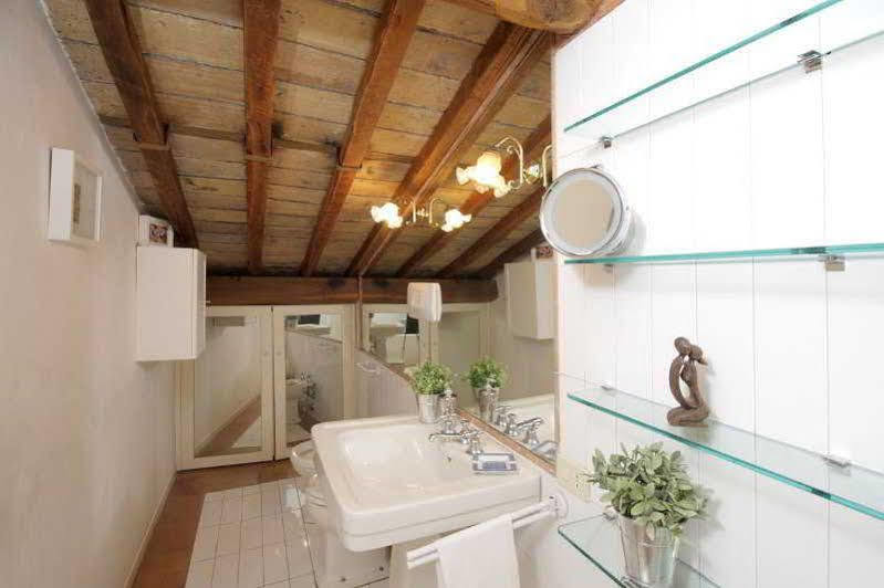 Gambero Apartments Рим Екстериор снимка